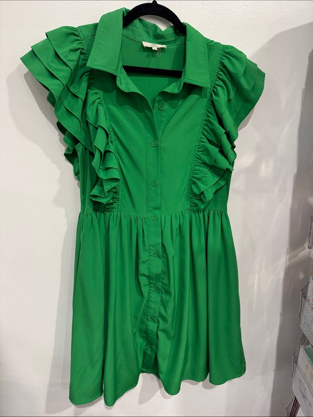 entro Green Ruffle Sleeve Shirt Dress